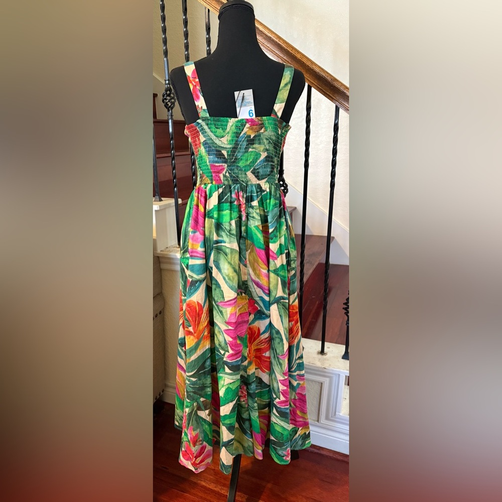 Primark Cares Floral Maxi Dress in Vibrant Colors - Picture 4 of 10
